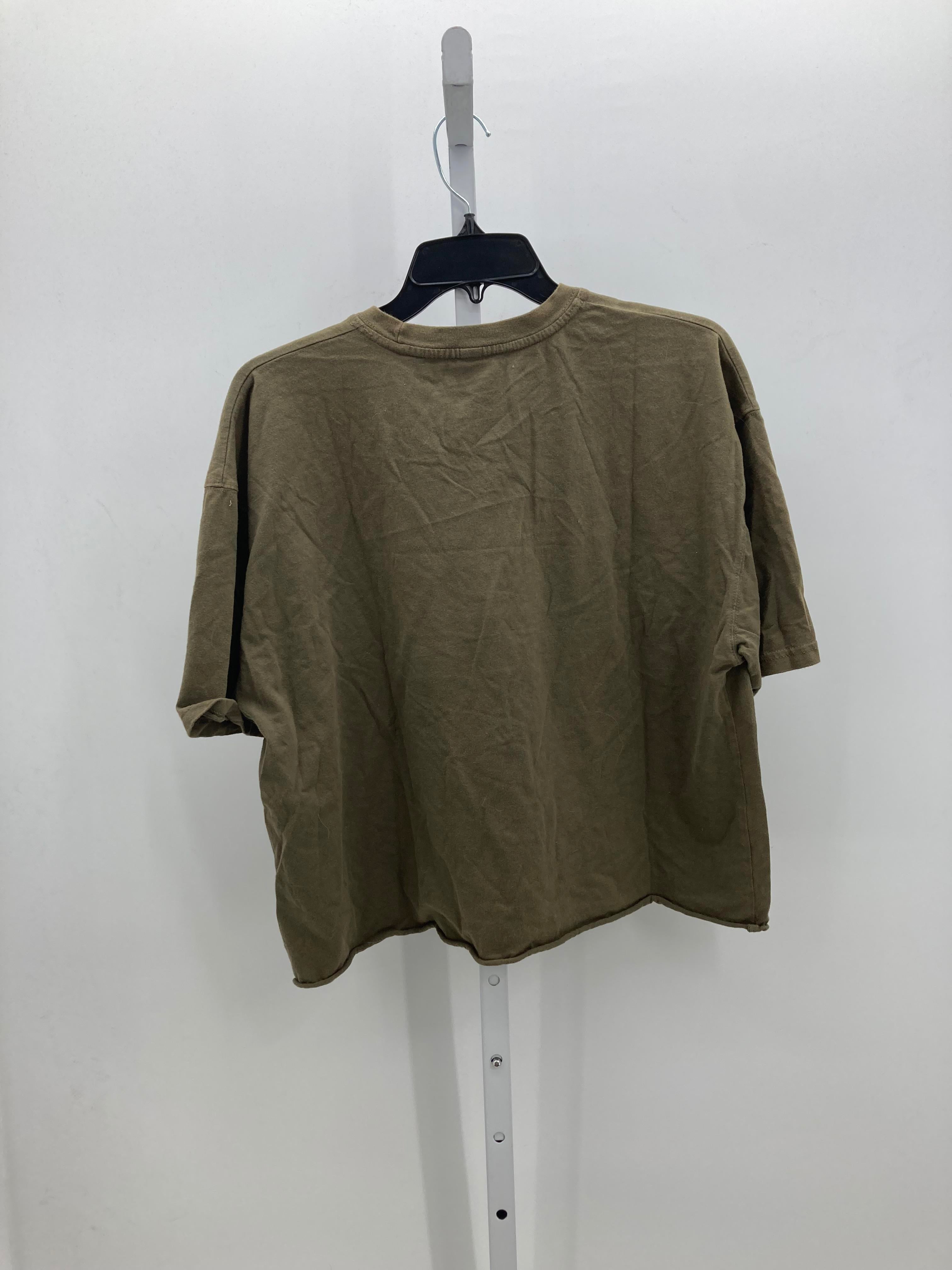 Size Extra Large Juniors Short Sleeve Shirt