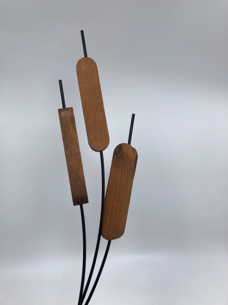 2PC WOODEN CAT TAIL SHAPES ON BLACK METAL STEM DECOR.