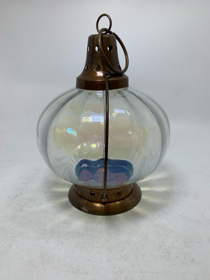 CLEAR GLASS TEA LIGHT LANTERN W/ METAL,9 "H X 7 "W
