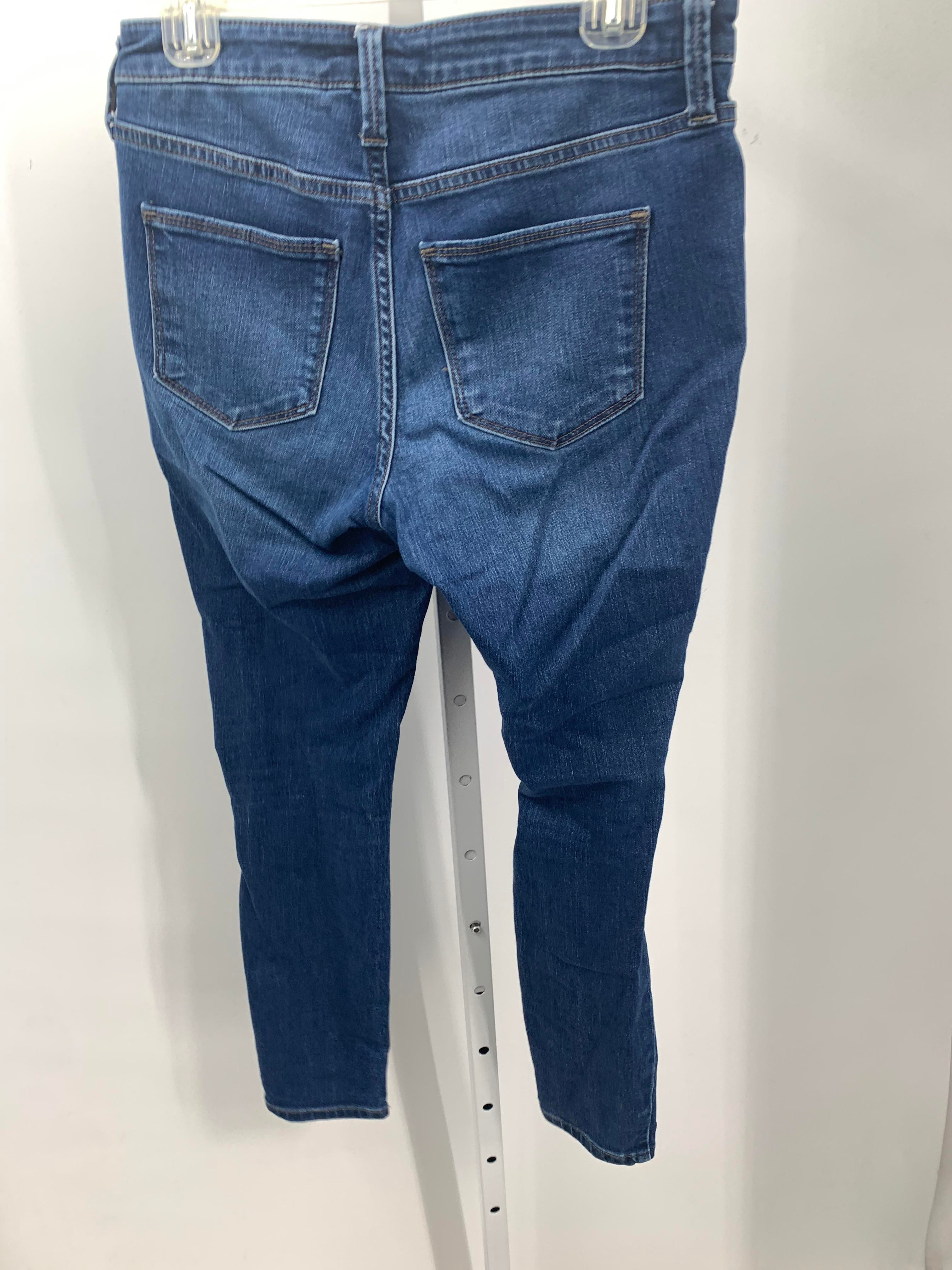 Universal Thread Size 6 Short Misses Jeans