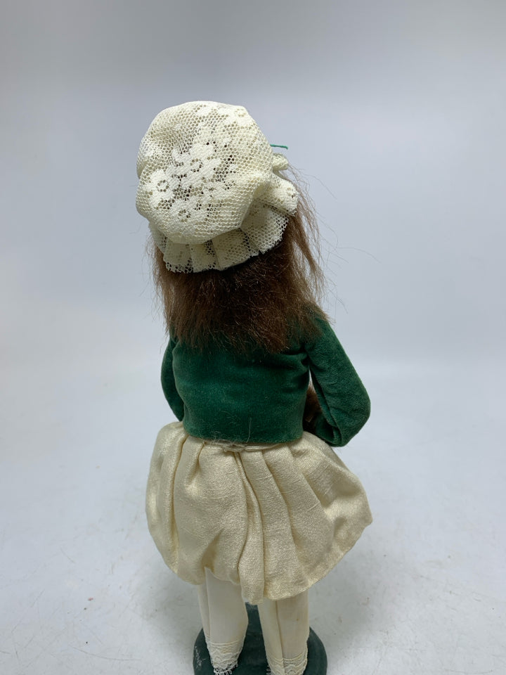 BYER'S CHOICE CAROLER GIRL W/ FUR MUFF GREEN COAT 1985.