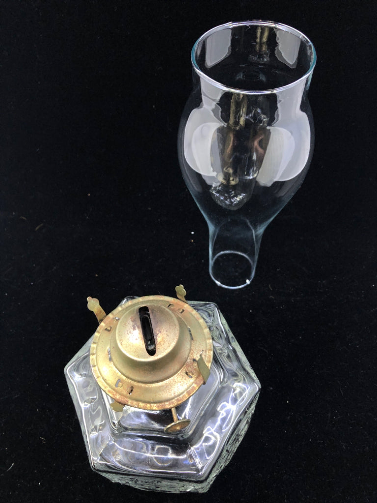 VTG HEXAGON OIL LAMP.