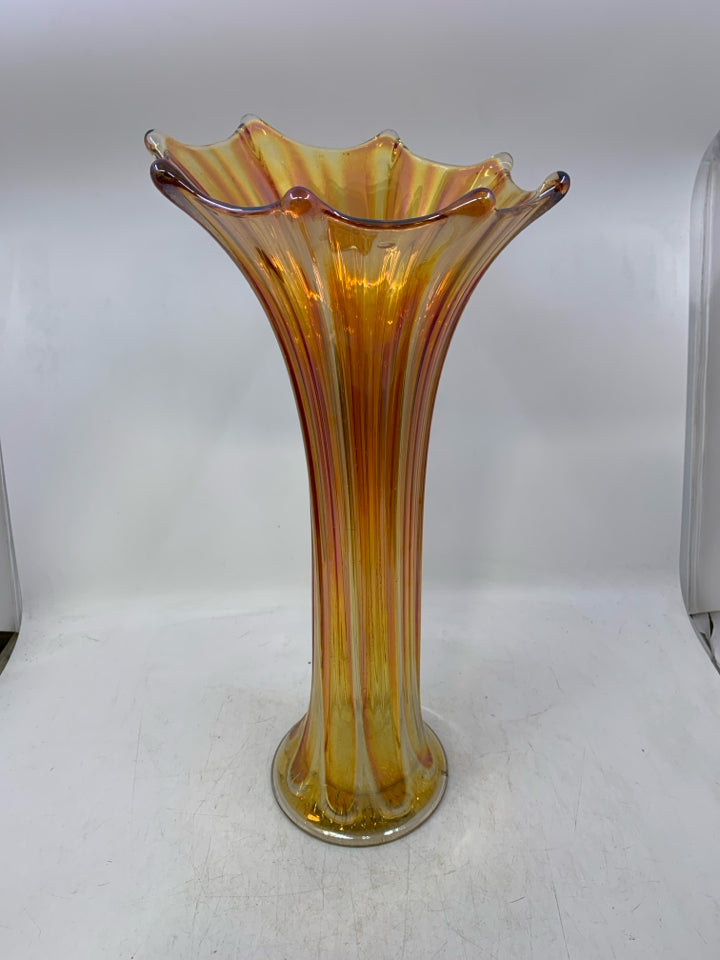 VTG MARIGOLD GLASS W/ FLARED TOP.