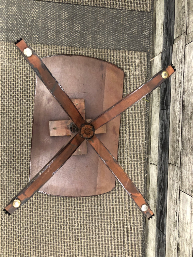 DRK BROWN END TABLE.
