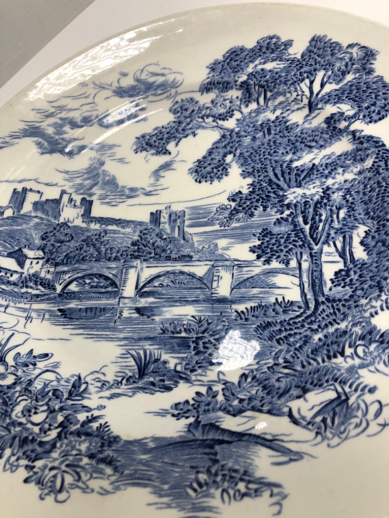 4 VTG 'COUNTRYSIDE' DINNER PLATES.