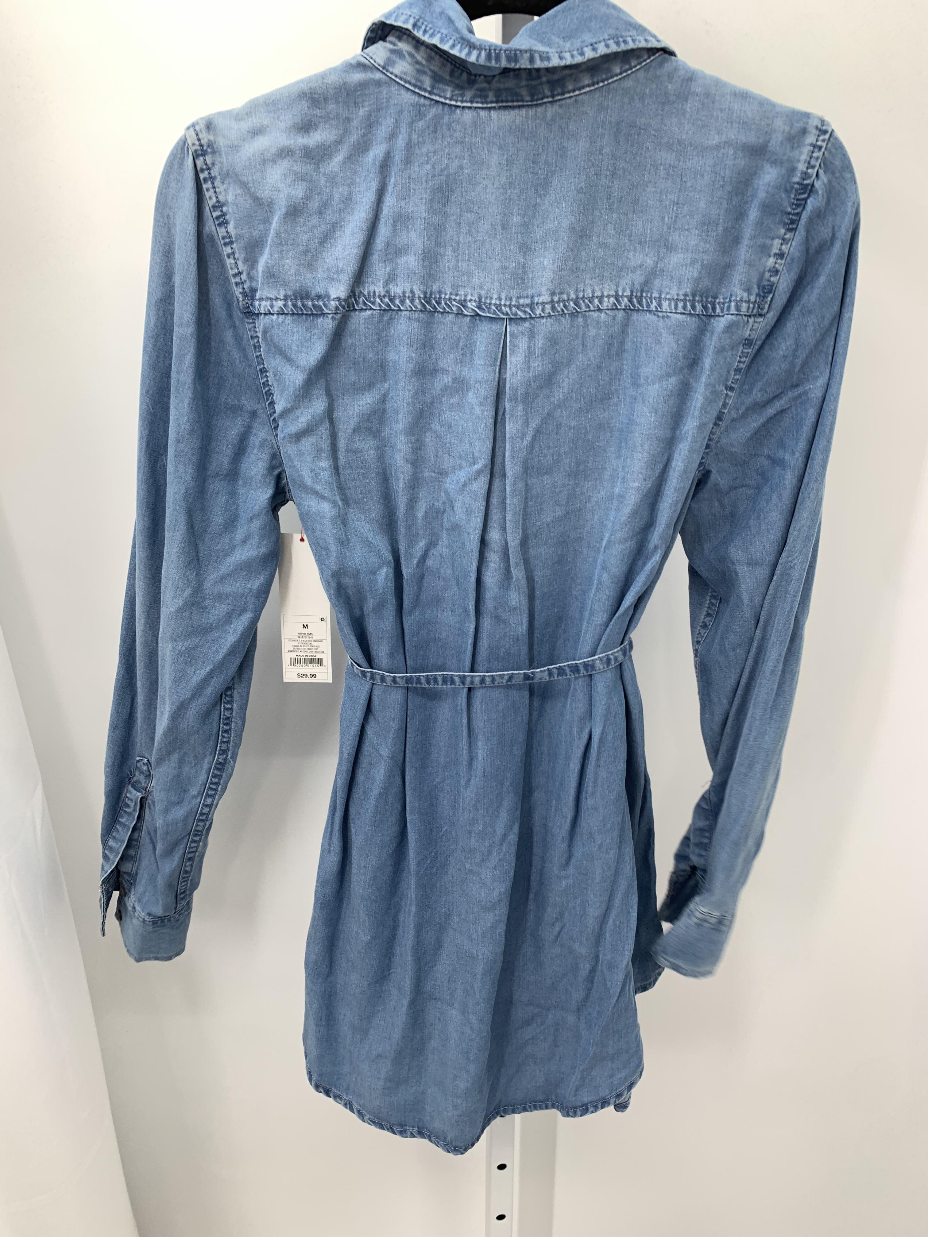 Liz Lange Denim Size Medium Maternity Long Sleeve Shirt