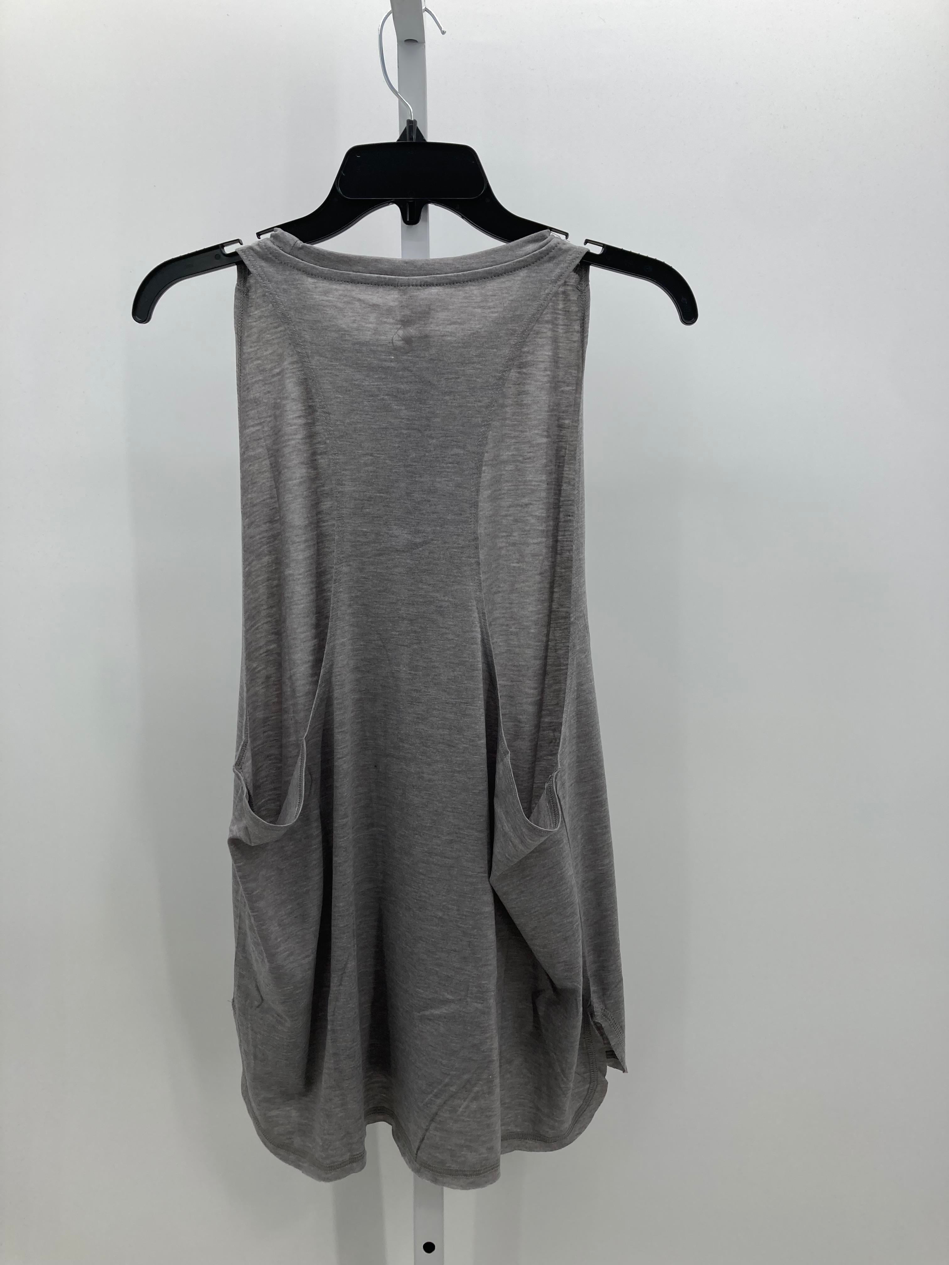 Size Extra Large Misses Tank
