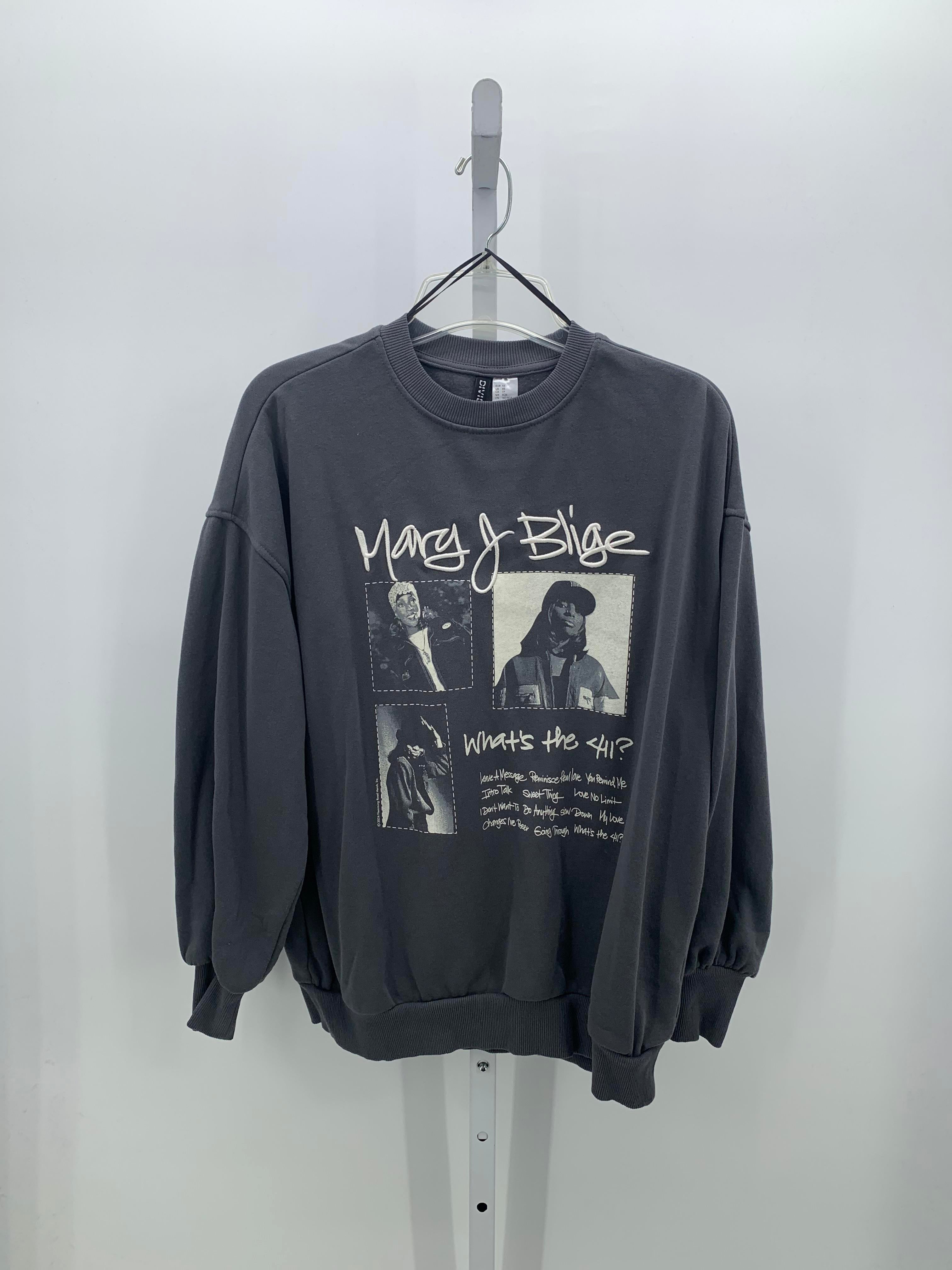 Divided Size X Small Juniors Long Sleeve Shirt