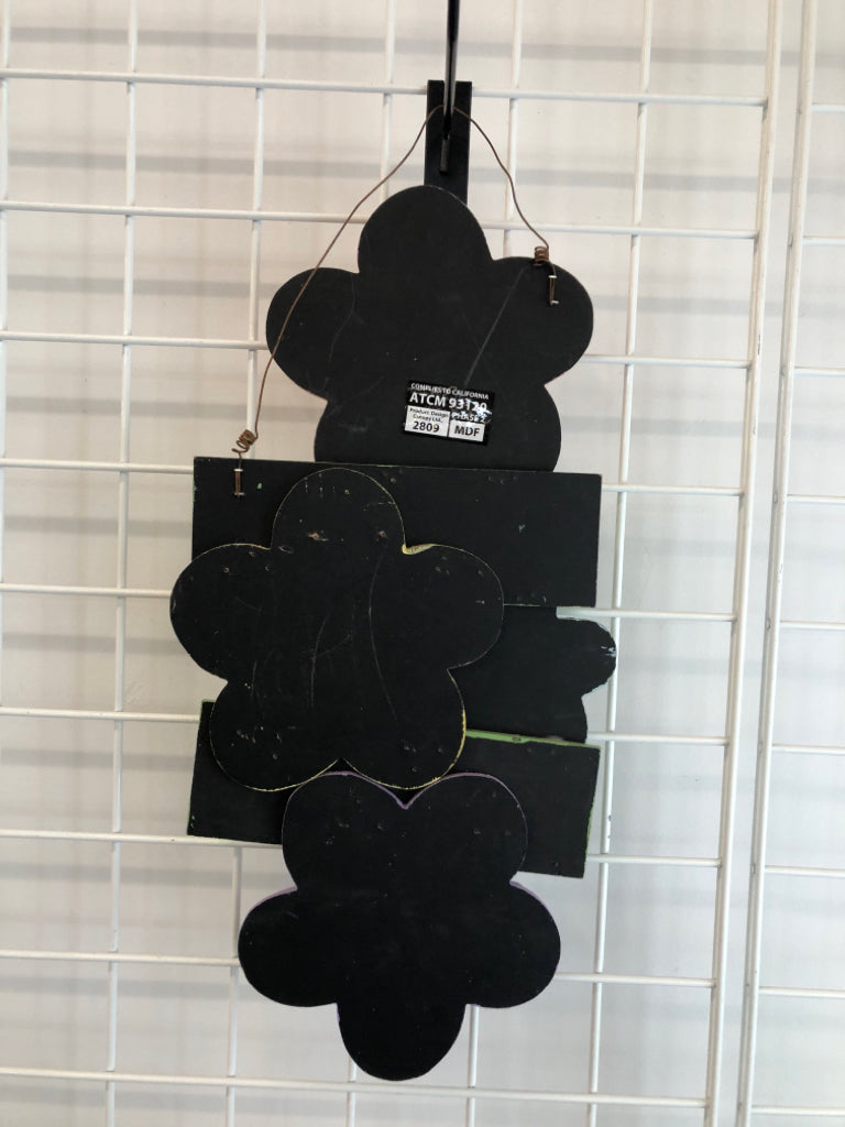 "VINTAGE GARDEN" WOOD FLOWERS HANGING.