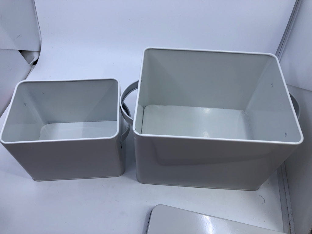 2PC NESTING WHITE METAL NOEL FARMS BINS.