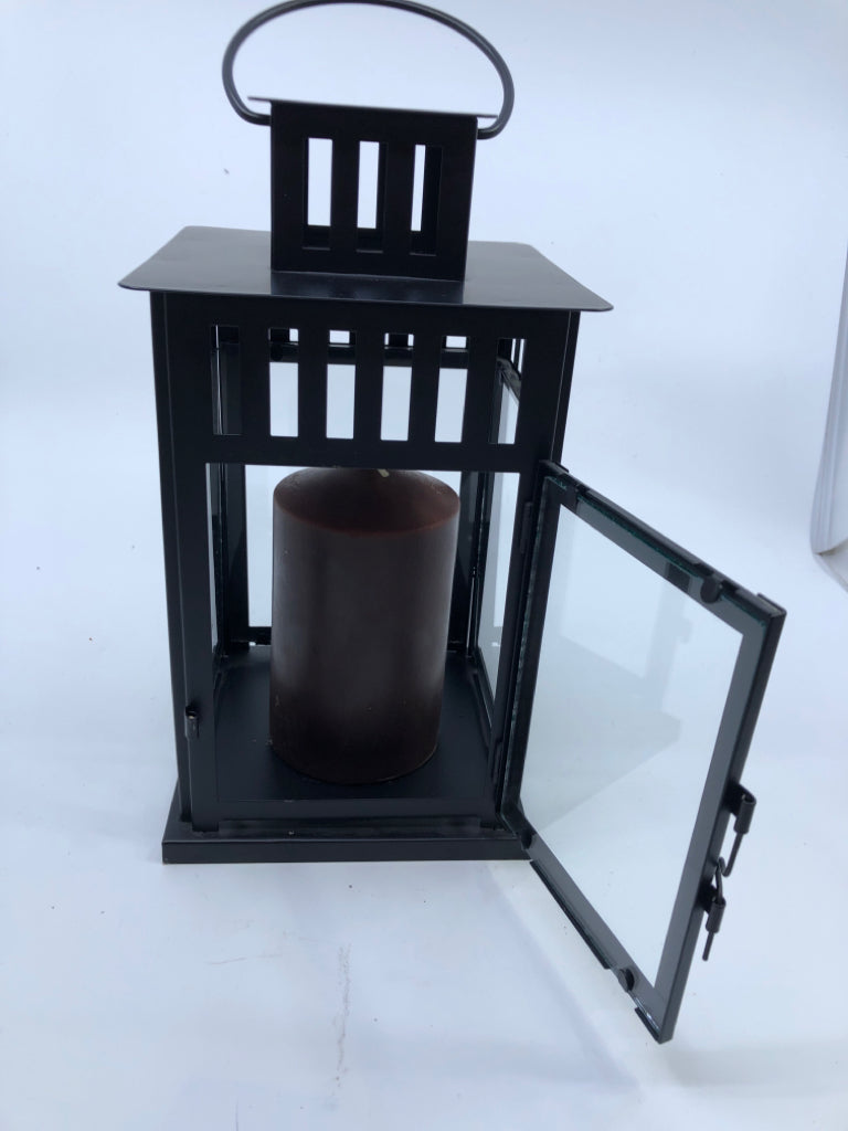 BLACK GLASS DOOR LANTERN.