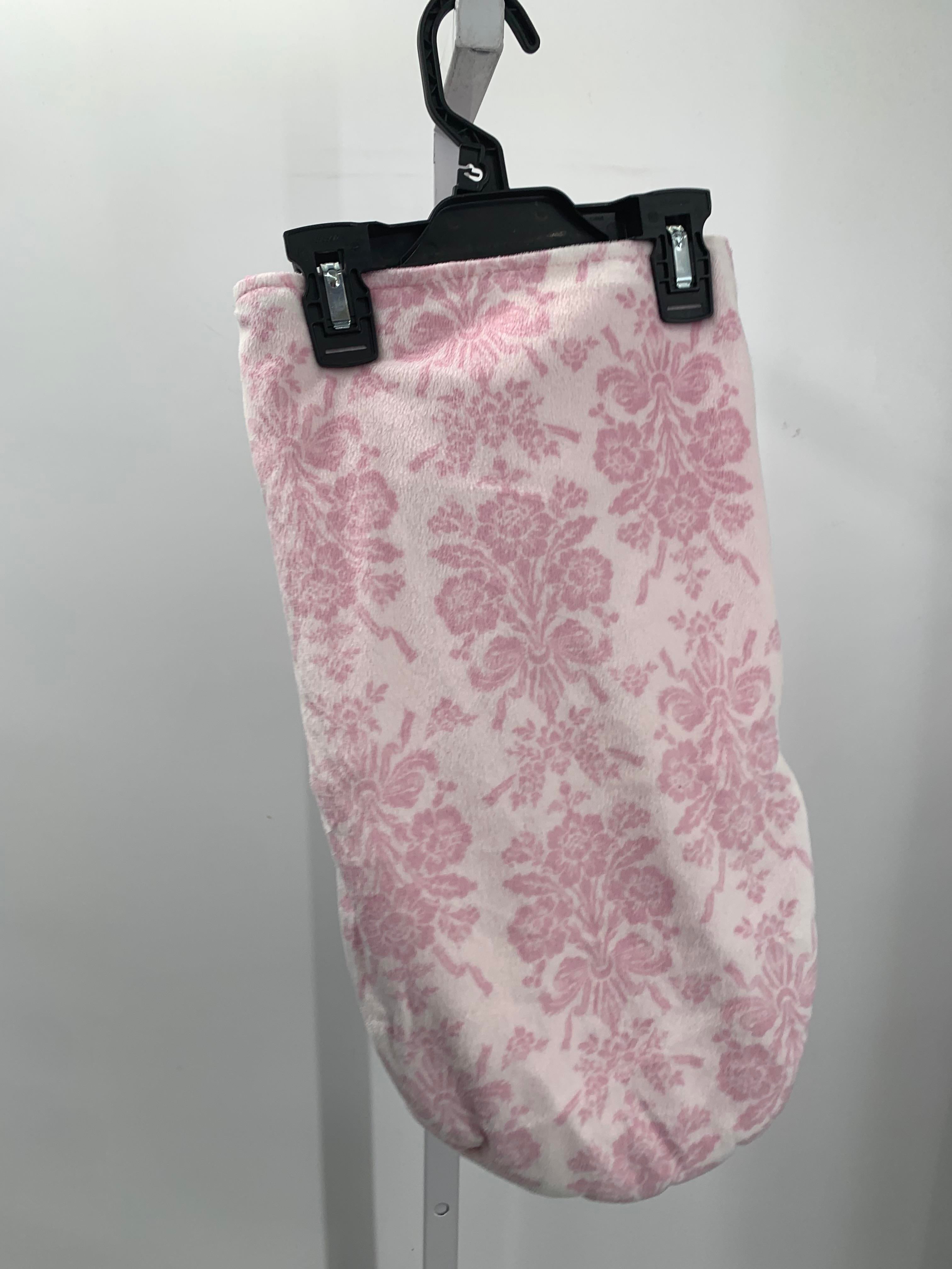 Laura Ashley Size 0-3 months Girls Swaddler