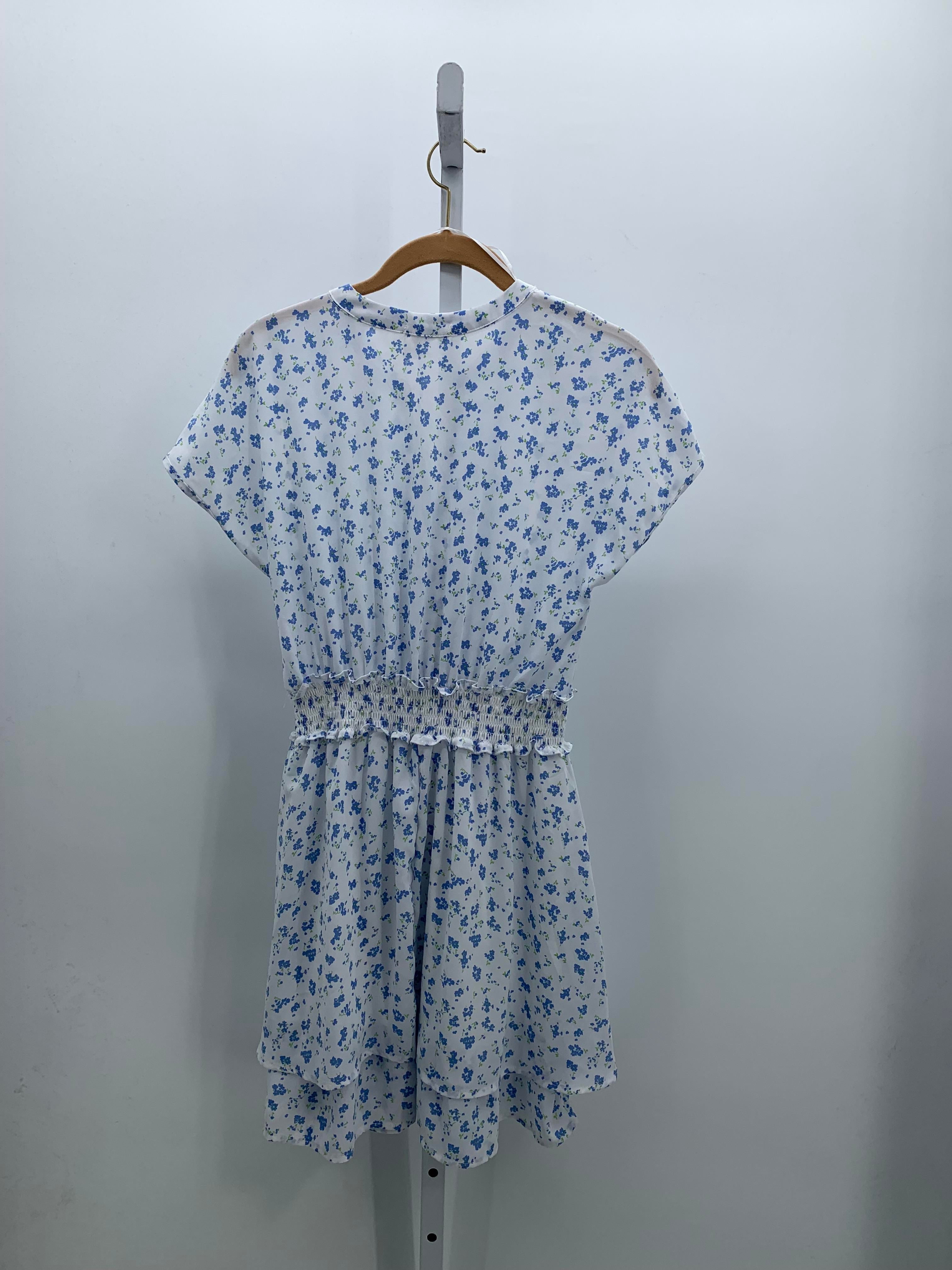 Size Small Juniors Short Sleeve Dress