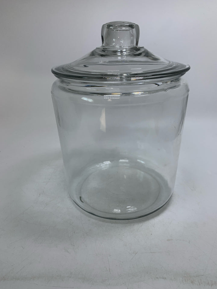 CLEAR GLASS LARGE CANISTER.