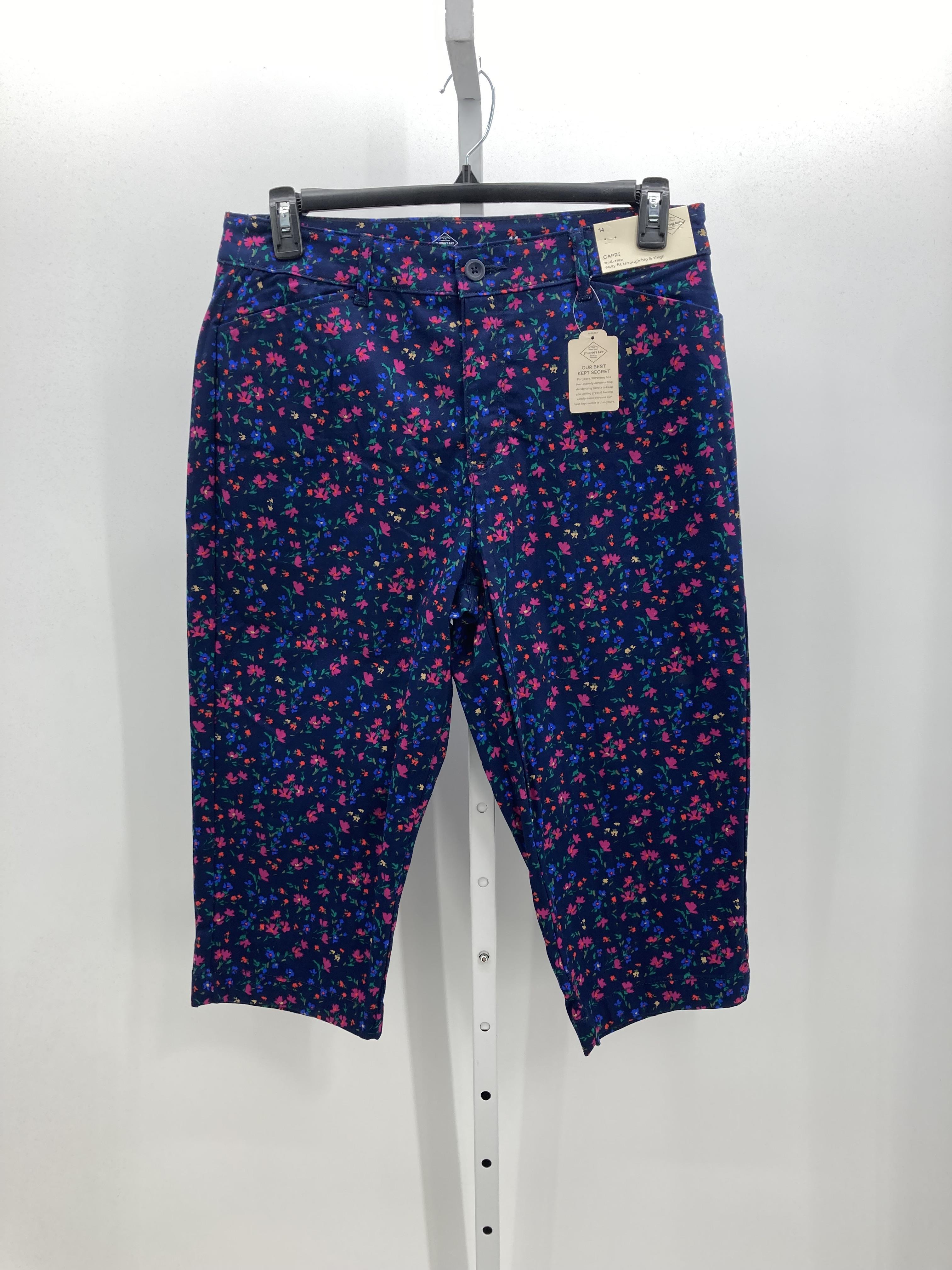 St. Johns Bay Size 14 Misses Capri Pants