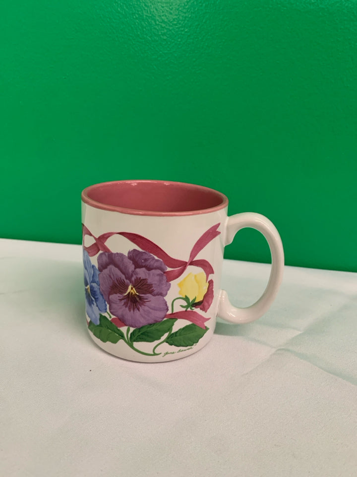 VTG FLORAL W BOWS MUG.