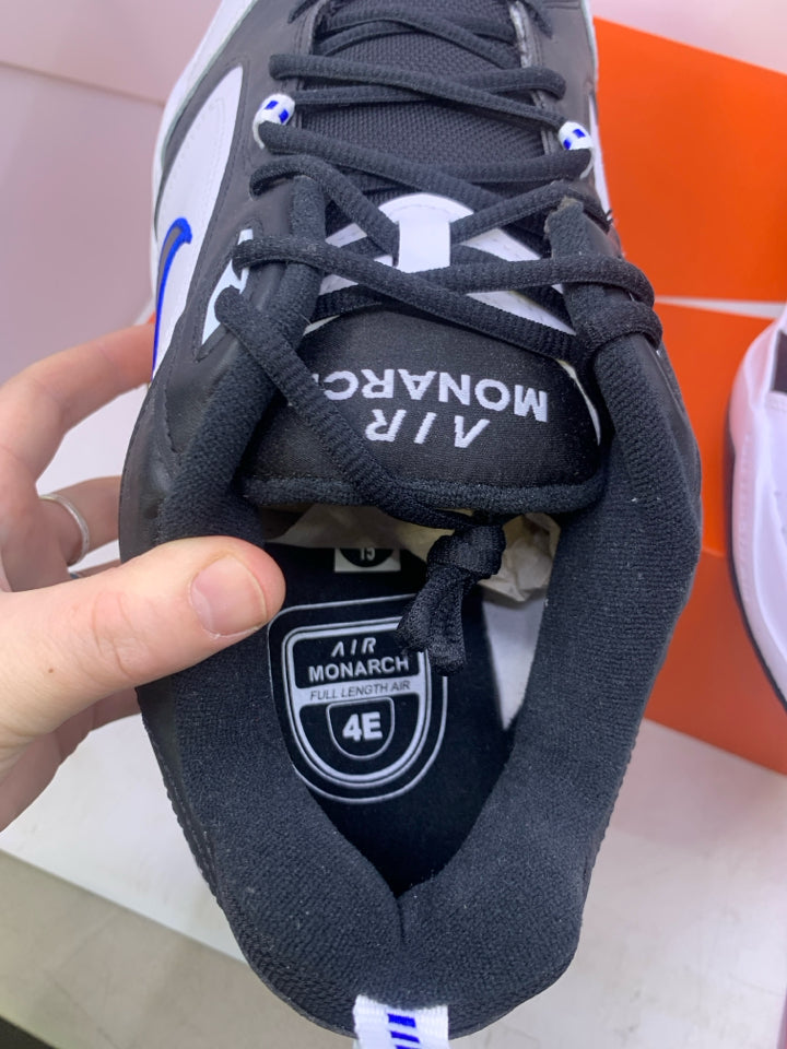 Nike Size 15 Young Men's Sneakers