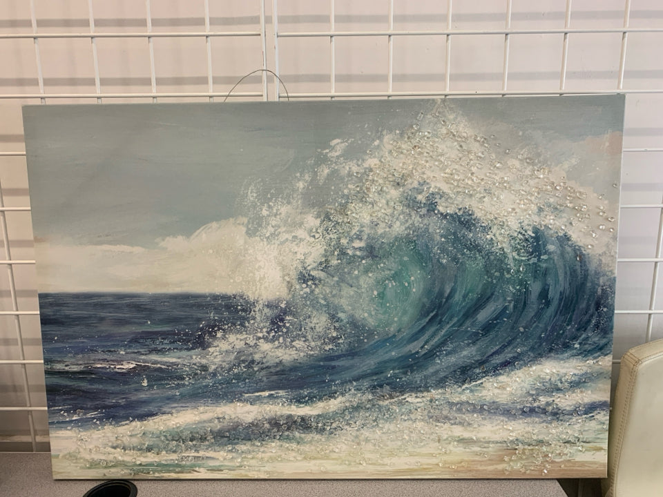 CRYSTALLIZED WAVE CRASHING CANVAS.
