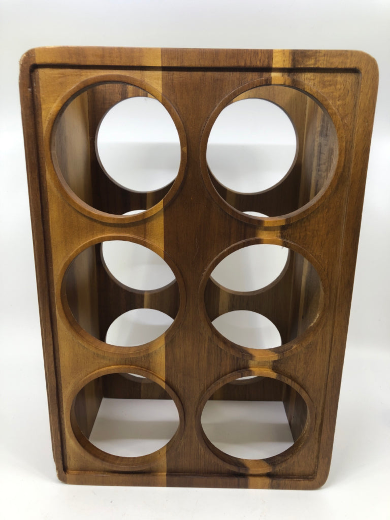 6 SECTION WOODEN WINE RACK.