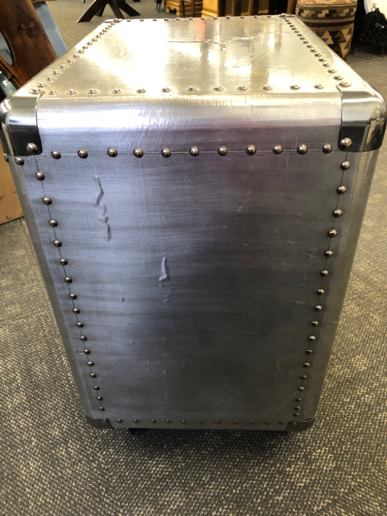 SILVER STUDDED 2 DRAWER NIGHTSTAND ON WHEELS.