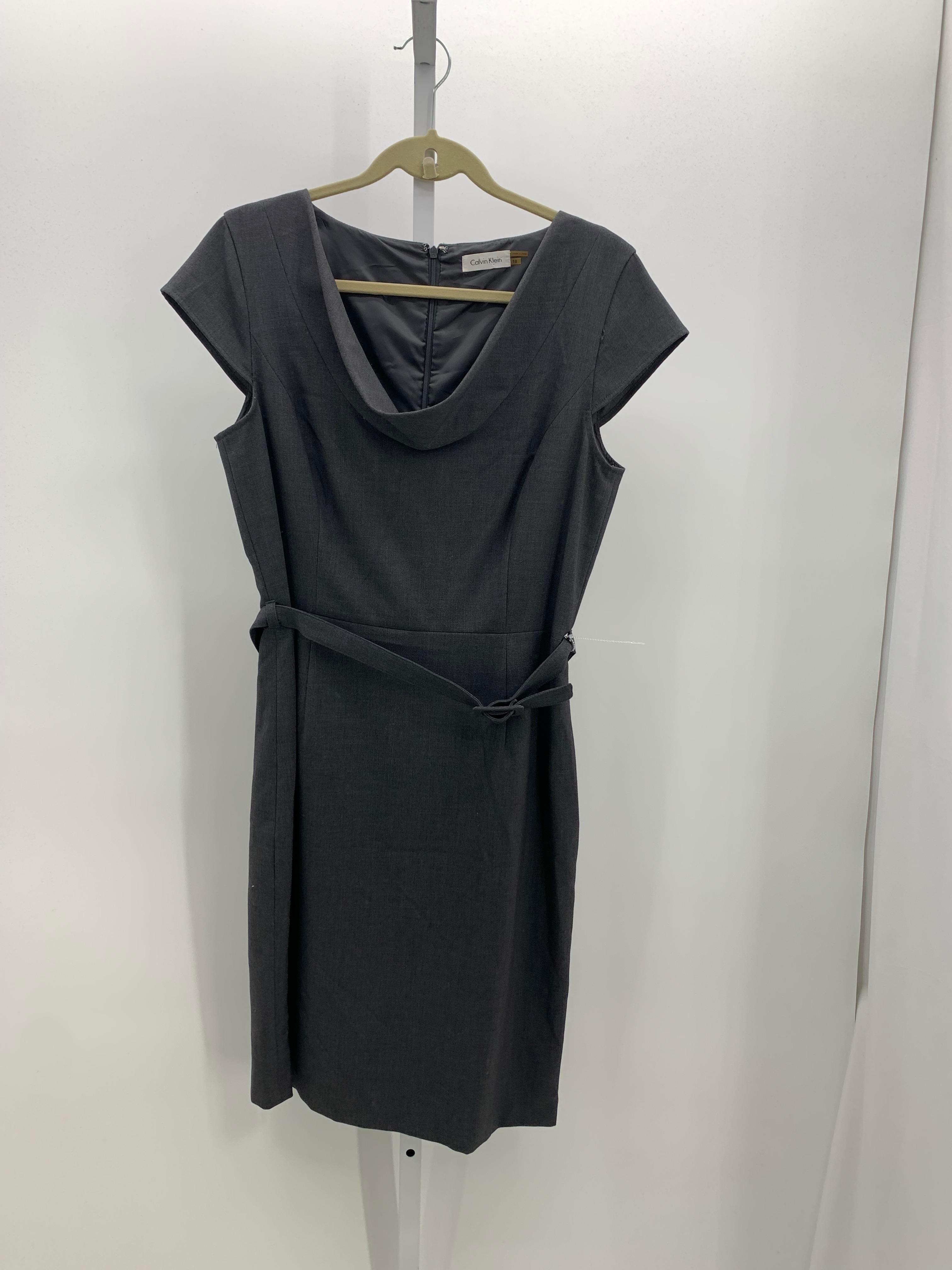Calvin Klein Size 10 Misses Short Sleeve Dress