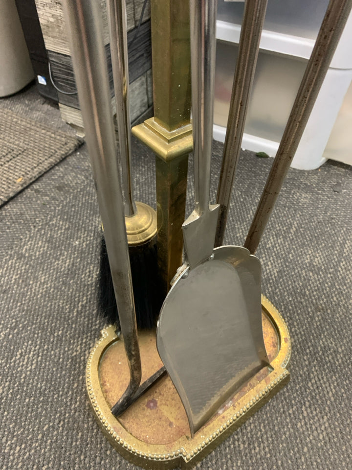 5PC BRASS FIREPLACE TOOL SET.