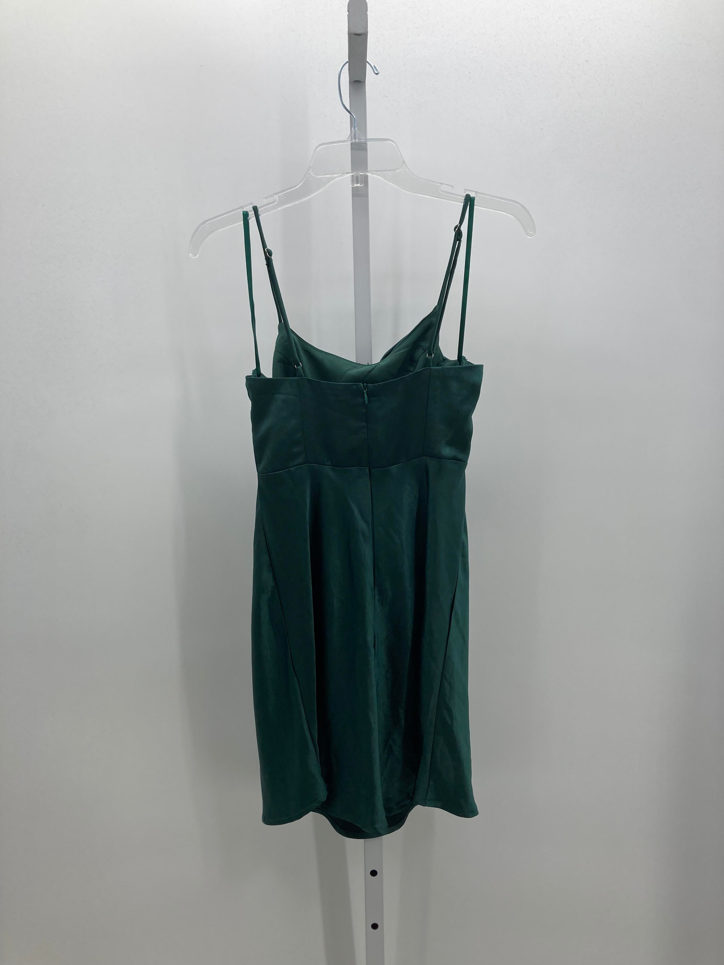 Size 2 Juniors Sleeveless Dress