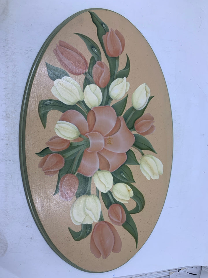 WOOD OVAL W/ PINK/WHITE PAINTED TULIPS.