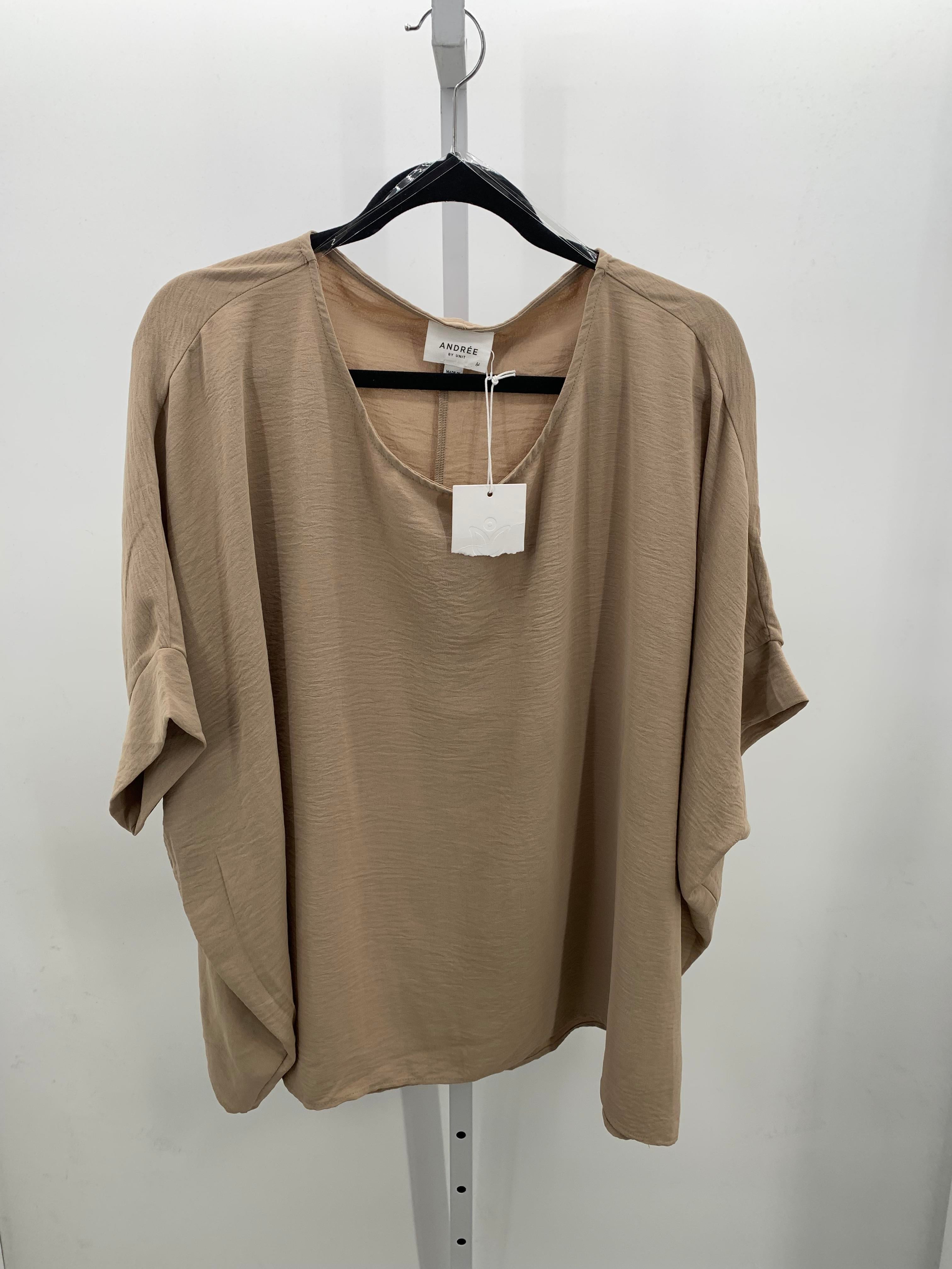 Size 1X Womens Short Sleeve Shirt