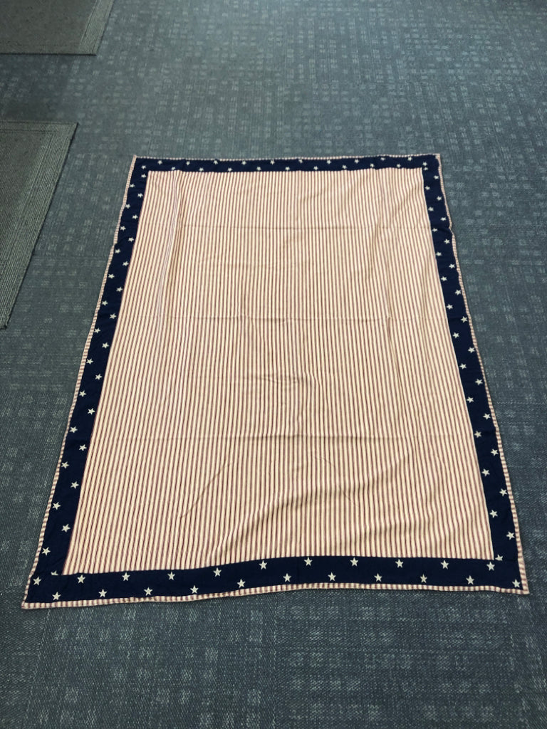 PRIMITIVE PARK DESIGNS AMERICAN FLAG TABLECLOTH.