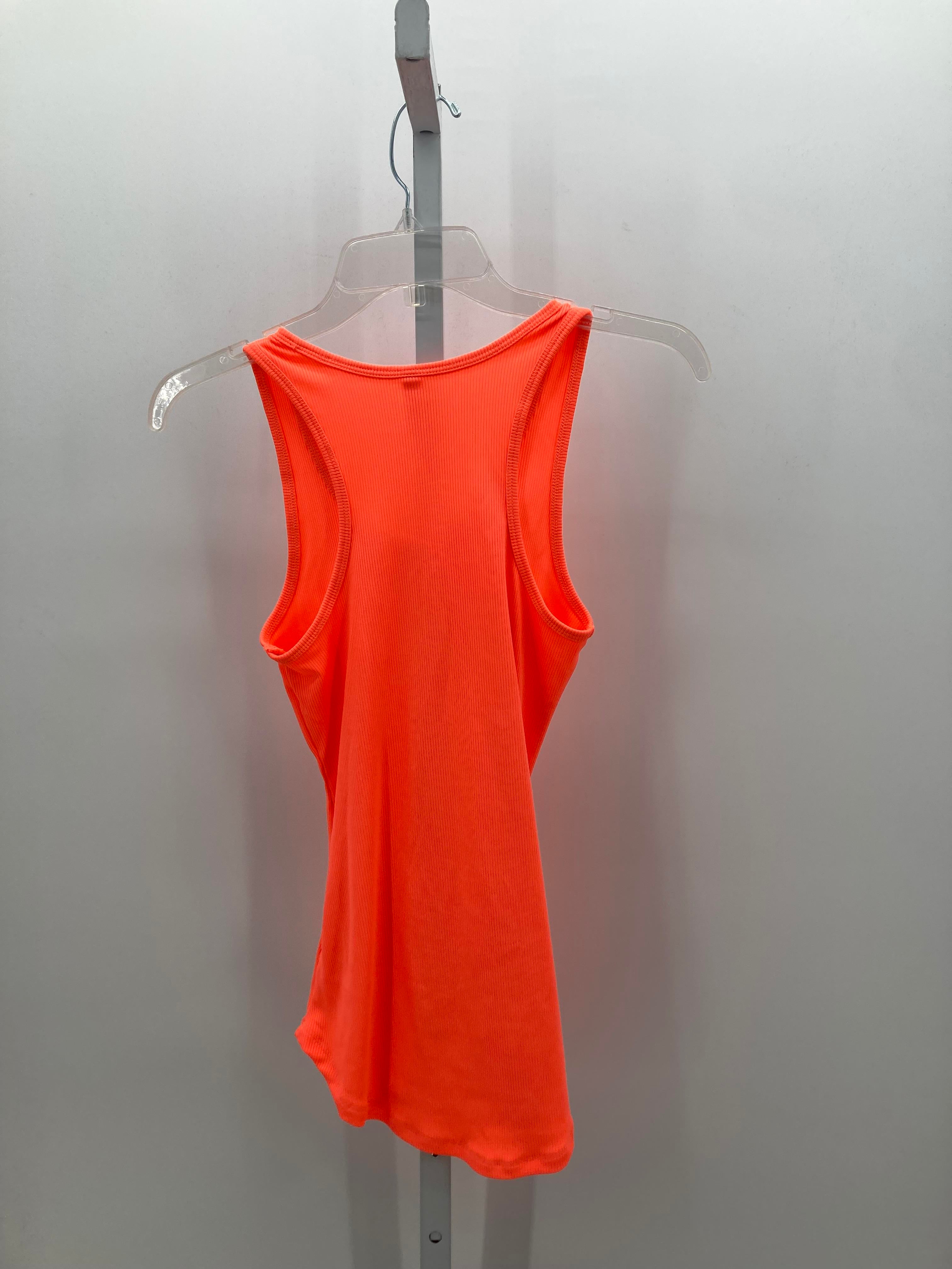 Under Armour Size Medium Misses Tank