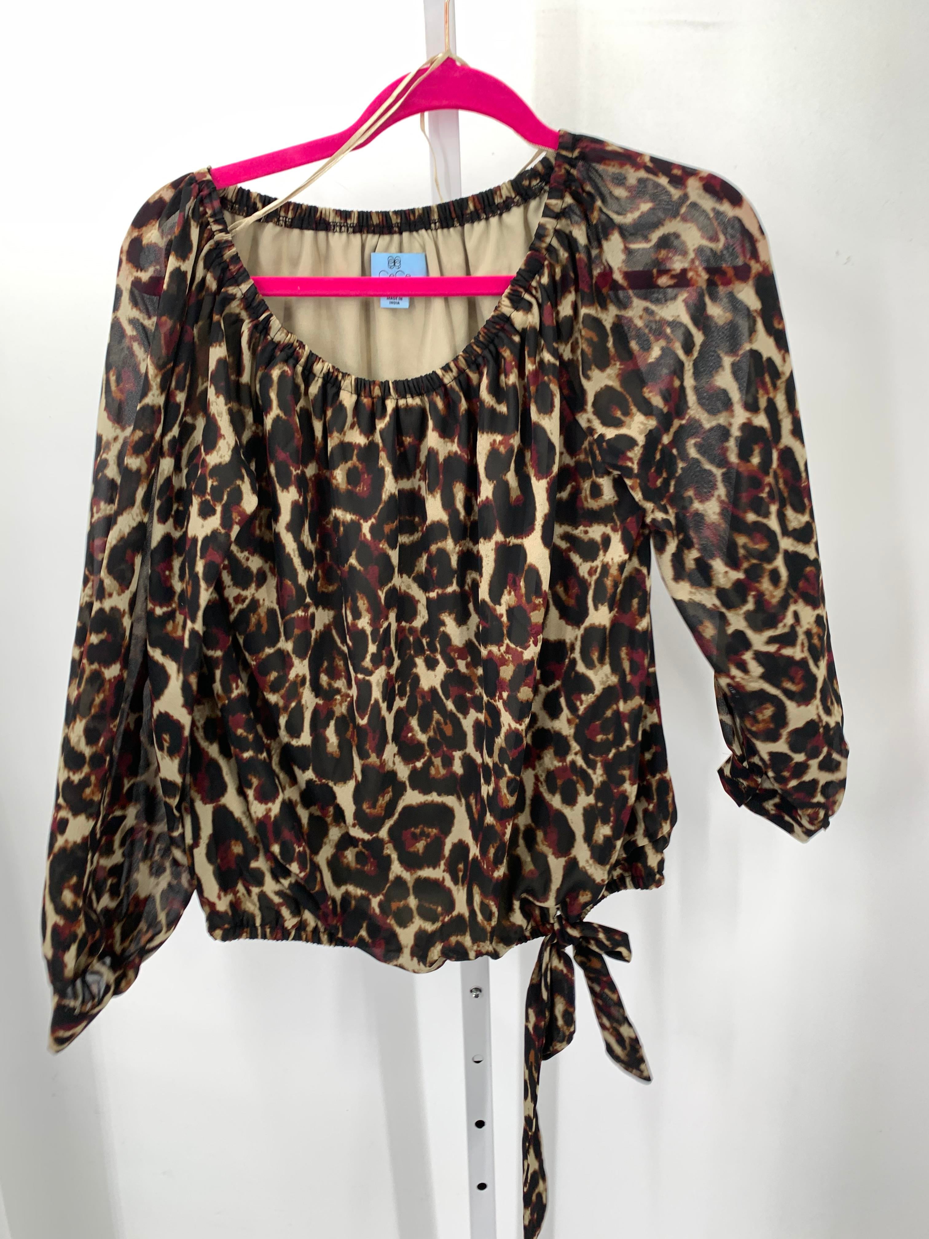 Size Medium Misses 3/4 Sleeve Shirt