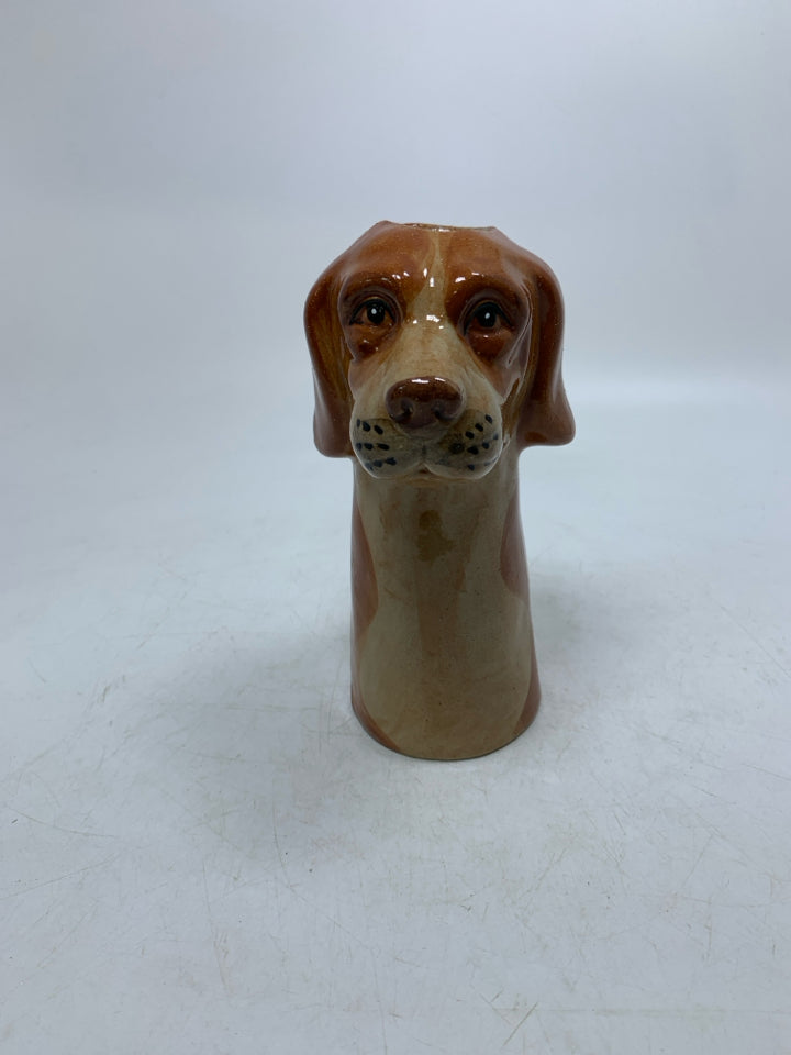 BEAGLE HEAD VASE.