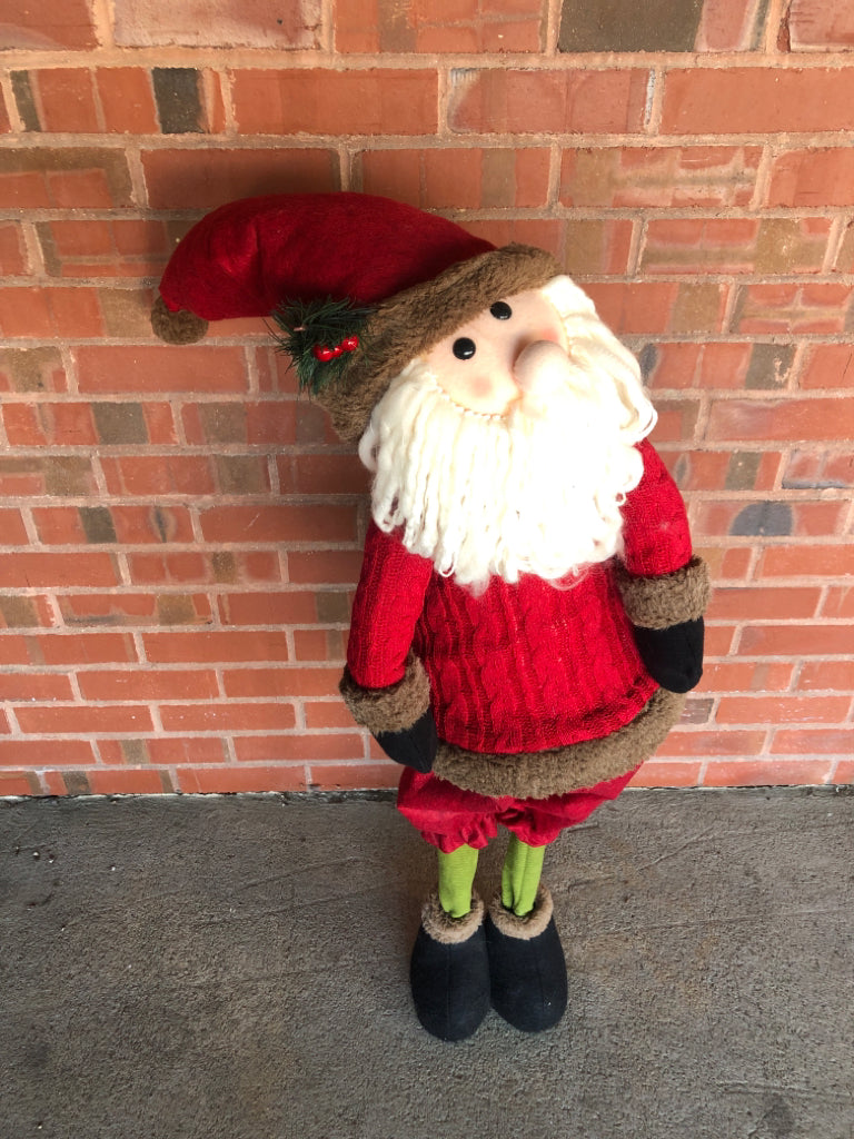 WIGGLING SANTA.
