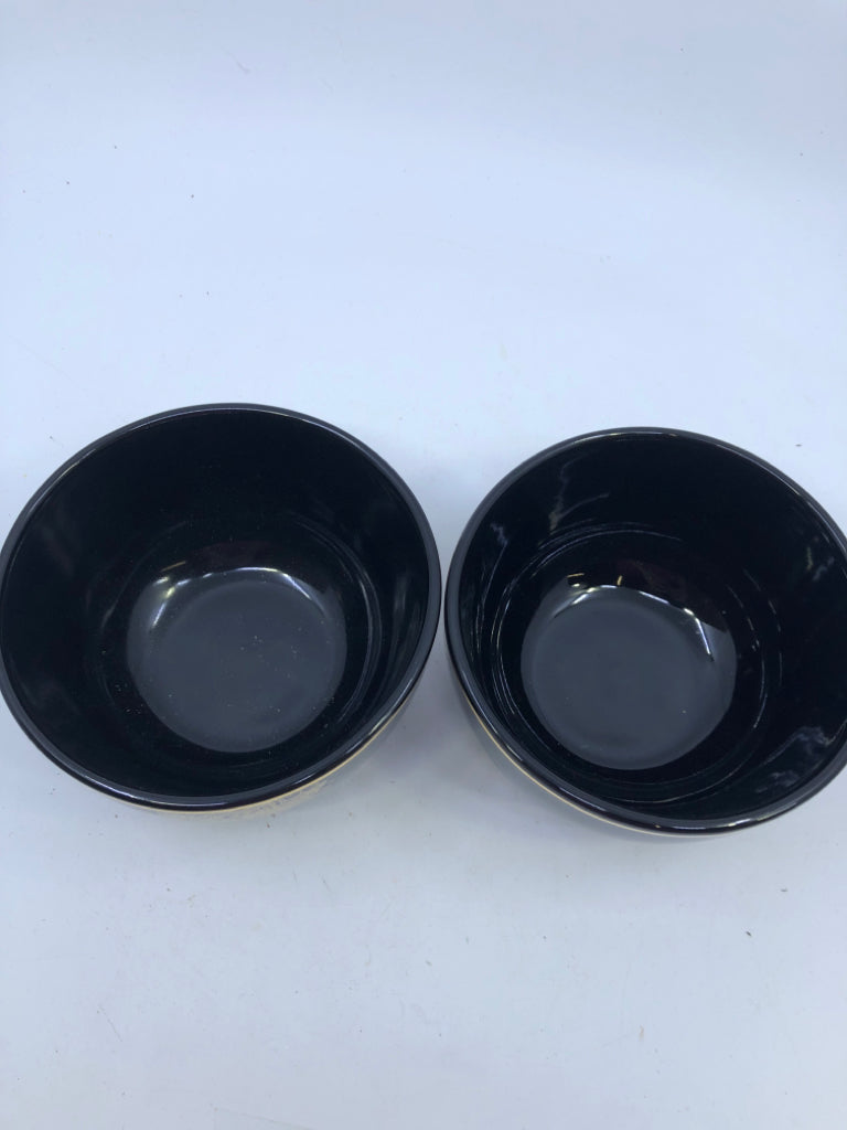 2 GOLD PAISLEY BOWLS