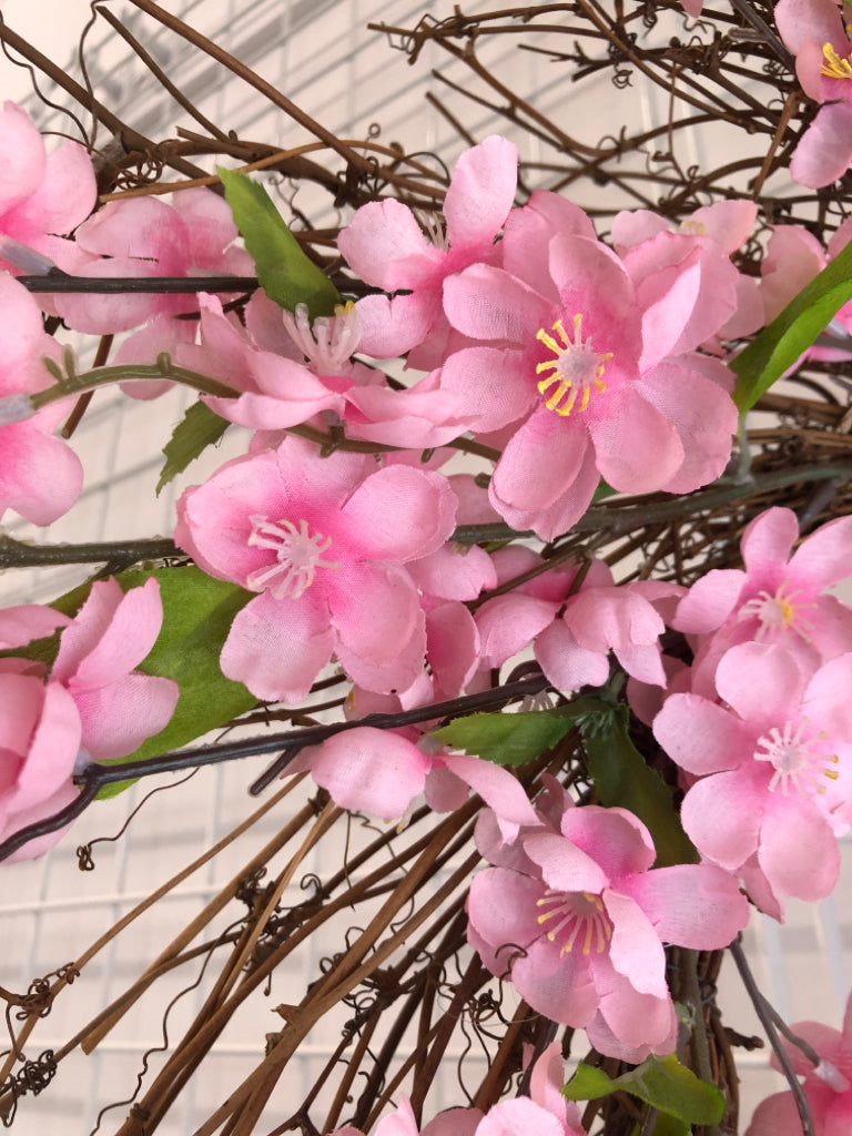 PINK FLORAL WREATH.