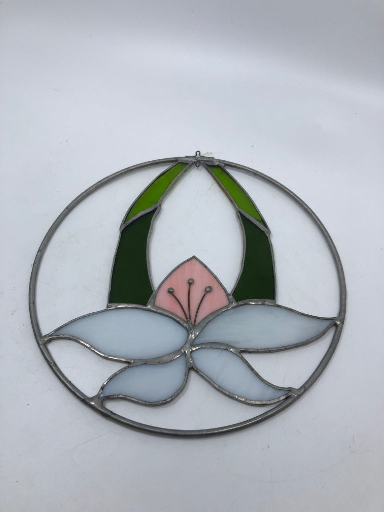 PINK/WHITE STAINED GLASS LOTUS FLOWER.