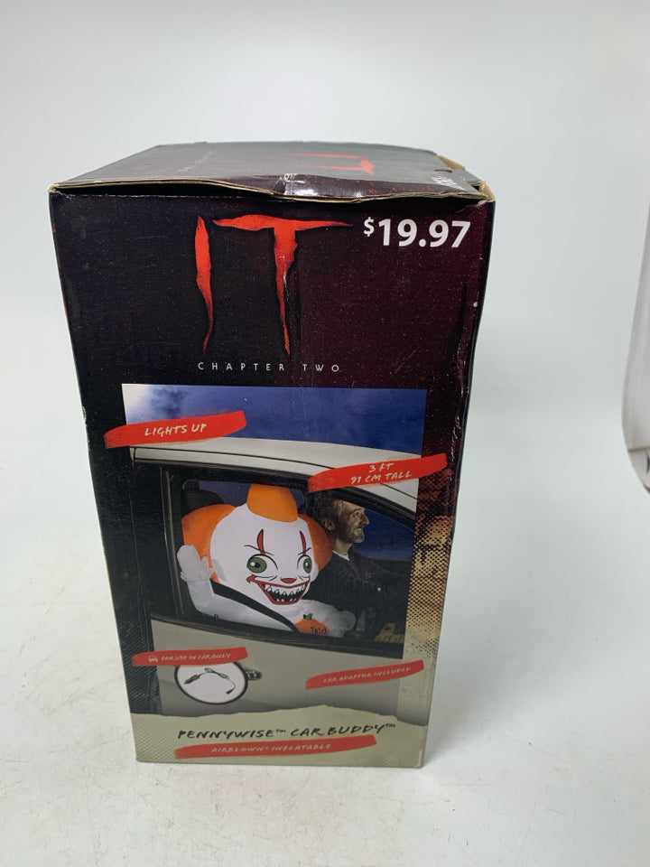 NIB INFLATABLE PENNYWISE CAR BUDDY.