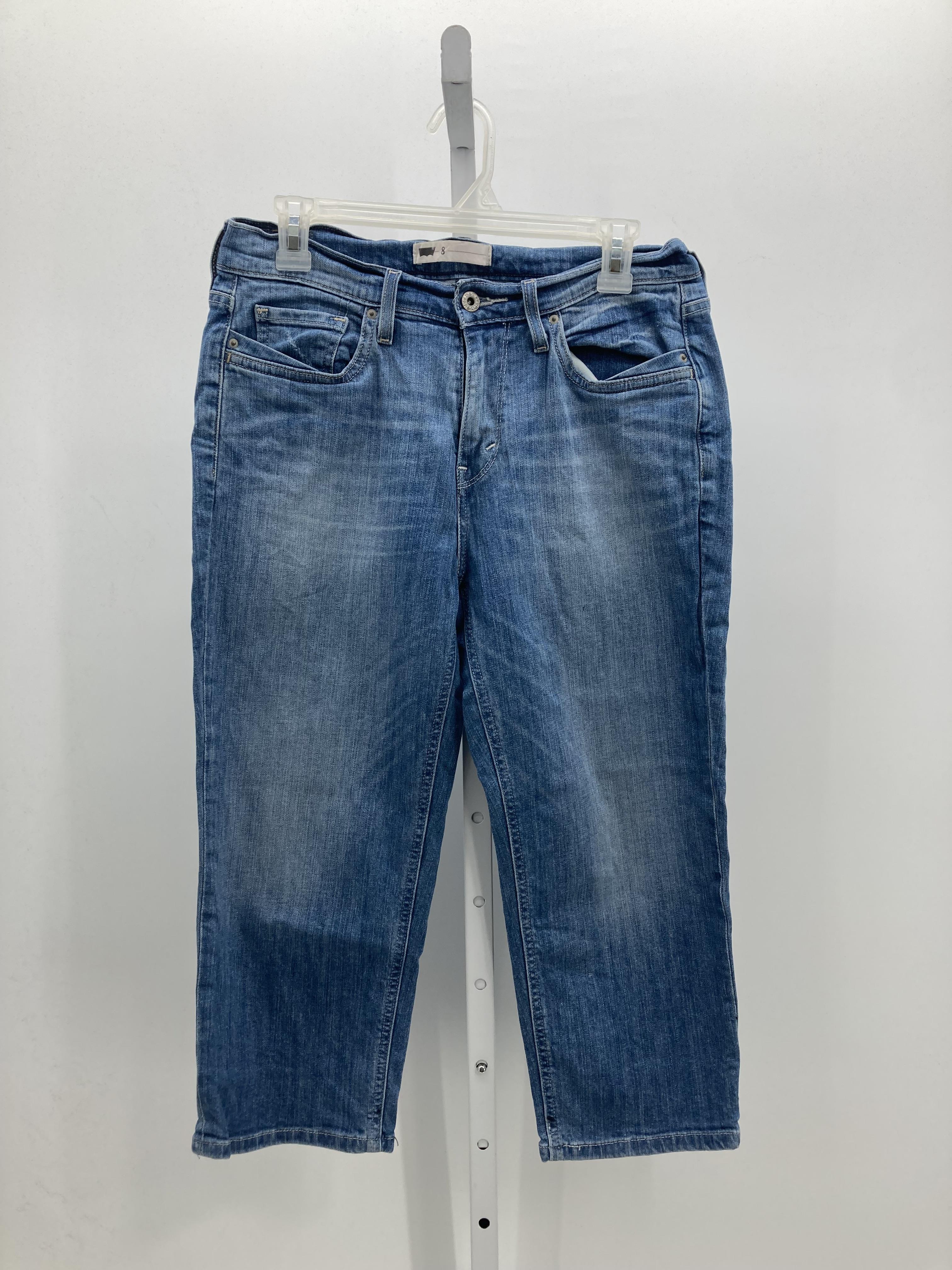 Levis Size 8 Misses Capri Pants