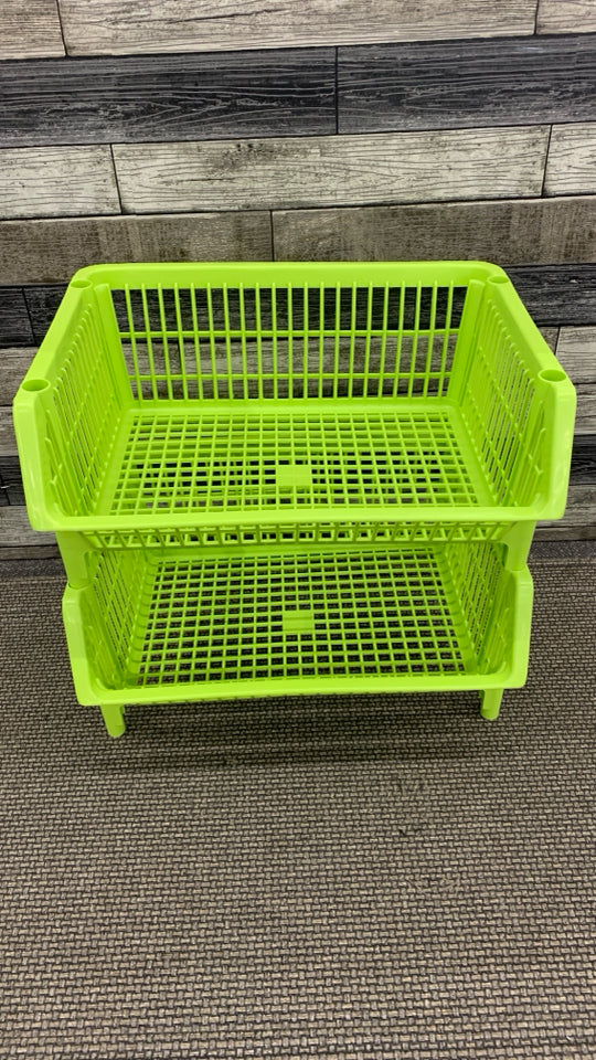 GREEN 2 TIER STORAGE BASKET.