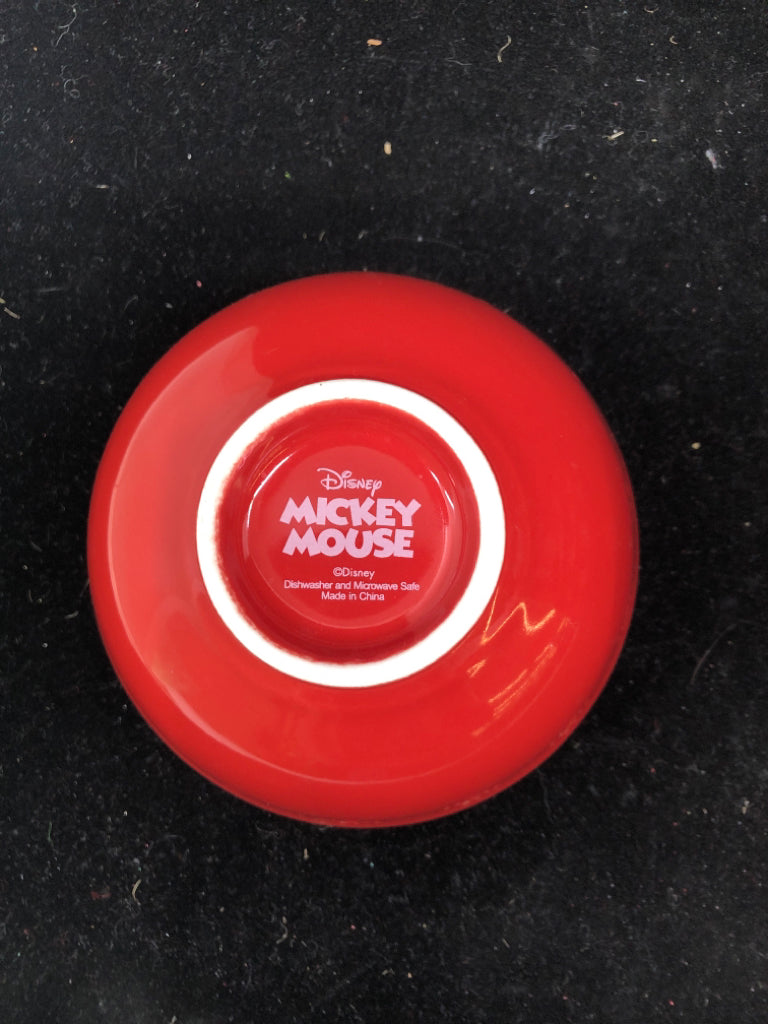 6 RED W SNOWFLAKE W MICKEY MOUSE SMALL BOWLS.