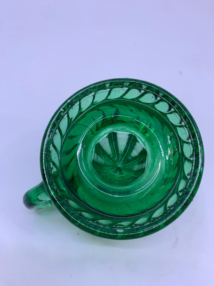 VTG DARK GREEN GLASS CITRUS JUICER.