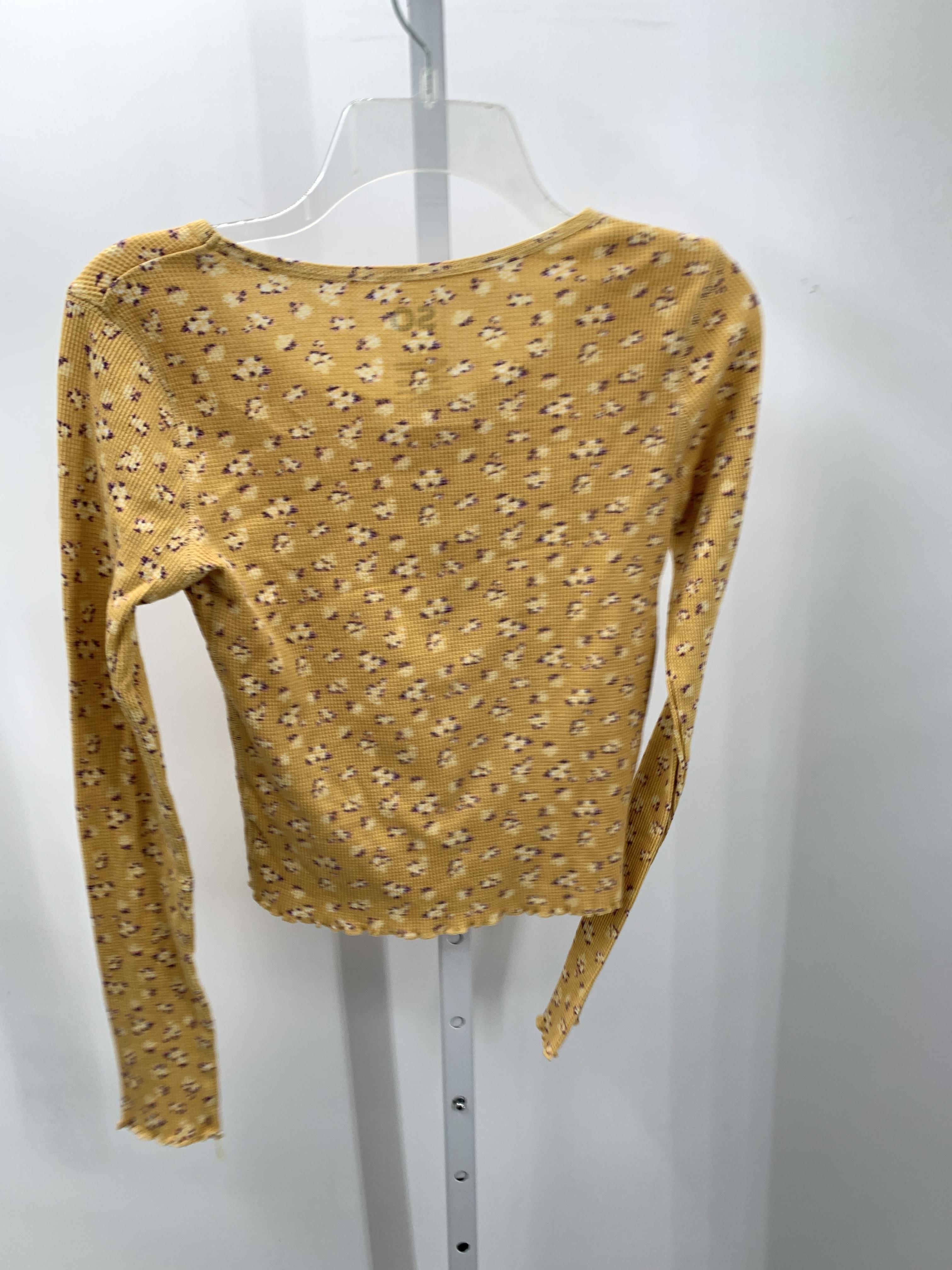 SO Size Small Juniors Long Sleeve Shirt