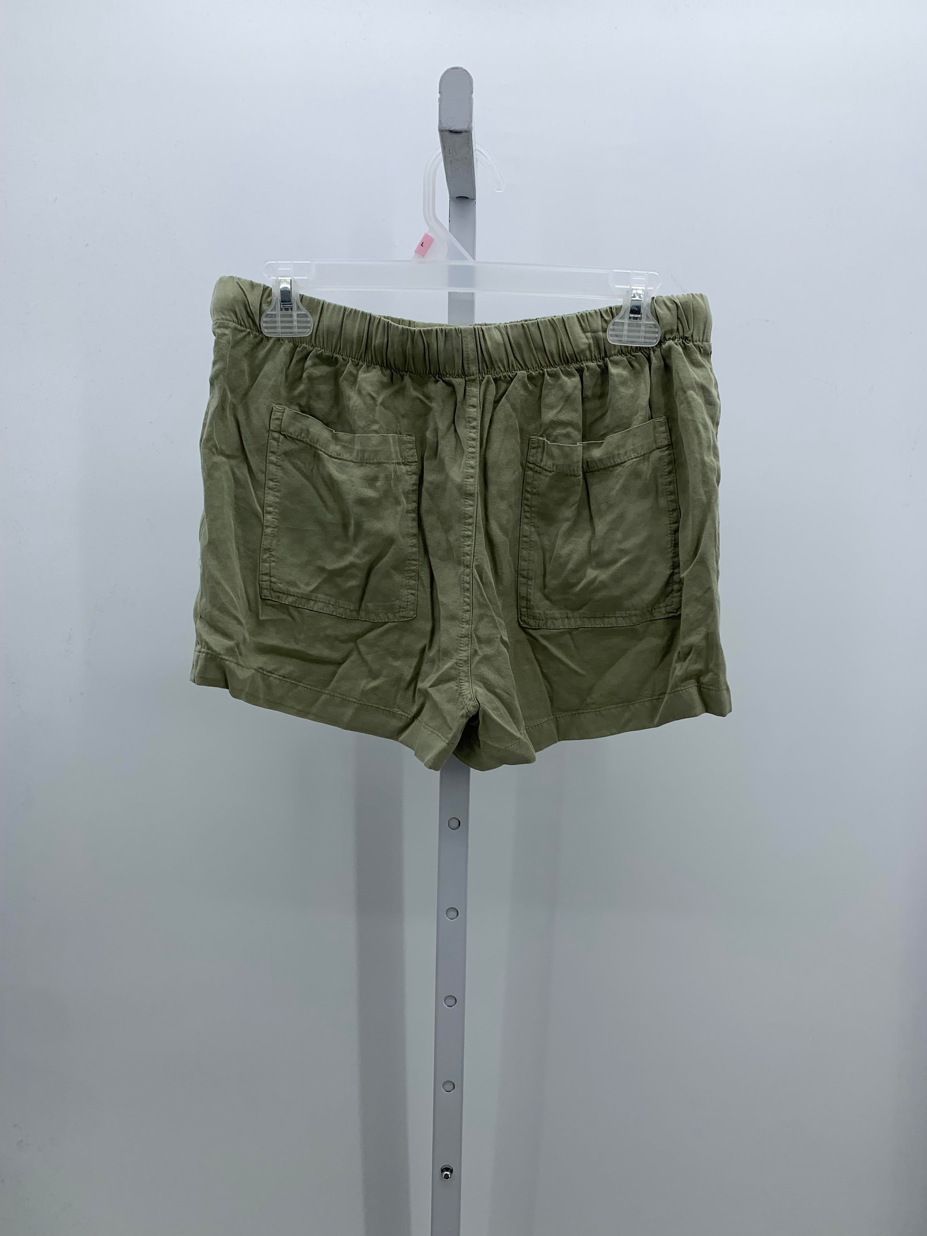 Love Tree Size Large Juniors Shorts