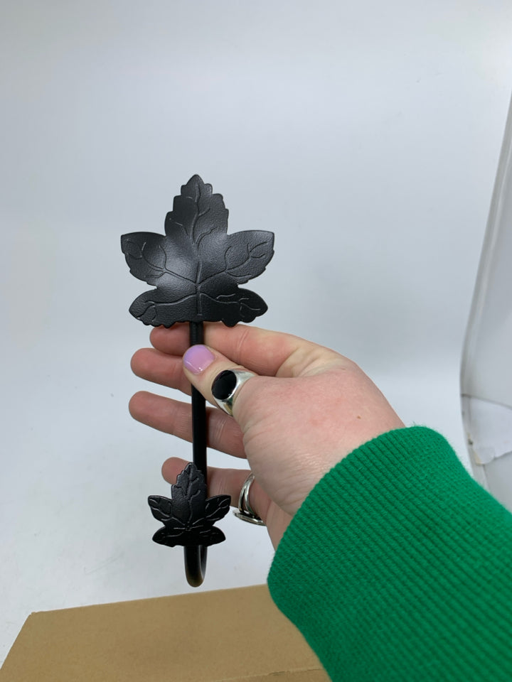 NIB WROUGHT IRON WALL HOOK MAPLE LEAF #72664.