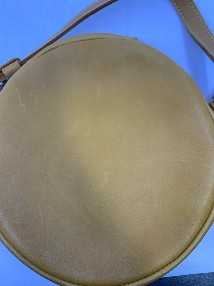 Portland Leather Goods Round Crossbody *Minor Mark