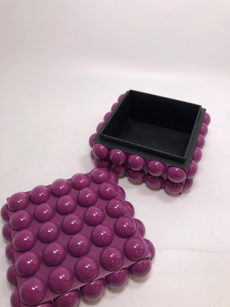 PURPLE BUBBLE BOX W/LID.