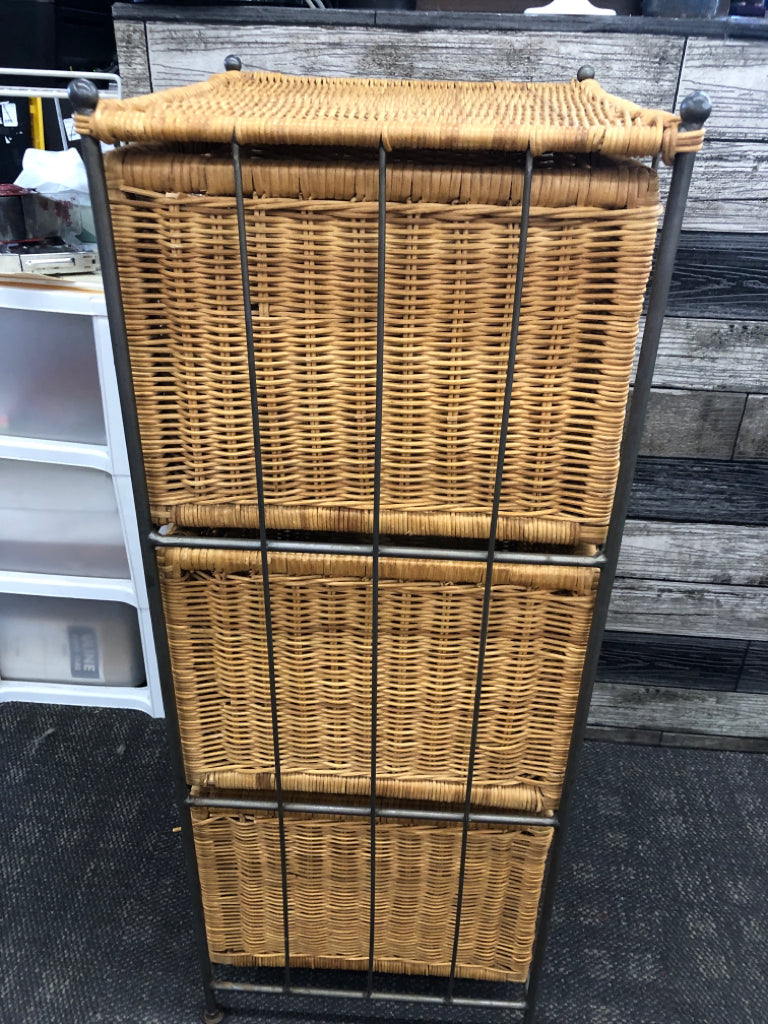 3 DRAWER WICKER STORAGE METAL FRAME.