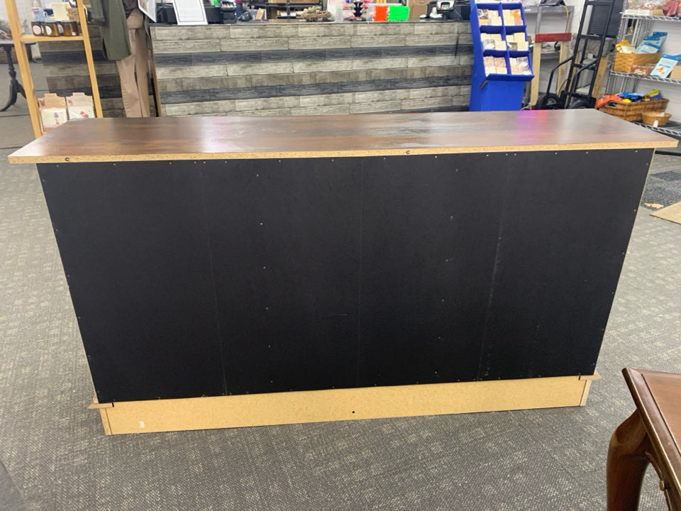 DARK WOOD ENTERTAINMENT CENTER W/2 DRAWERS & 2 OPEN SHELVES.