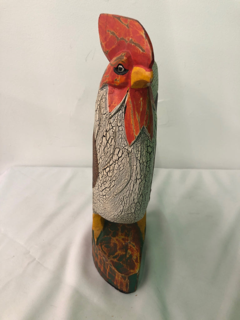 WOOD CARVED ROOSTER.